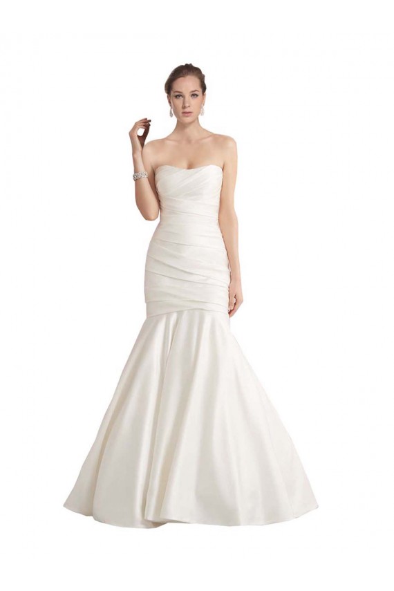 Satin Strapless Sleeveless Low Back Chapel Train Beach Wedding Dress Kent