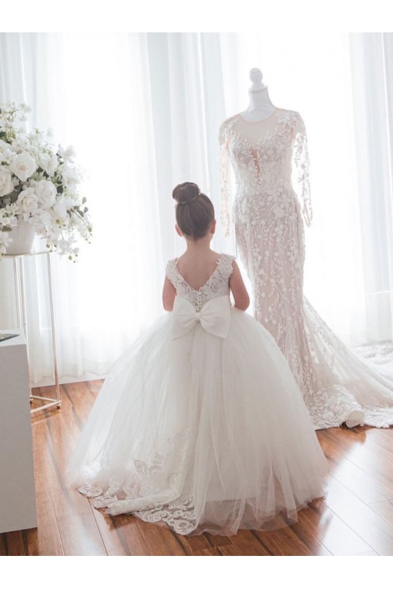 Tulle & Lace Bateau Neckline Sleeveless Chapel Train Flower Girl Dress Kent