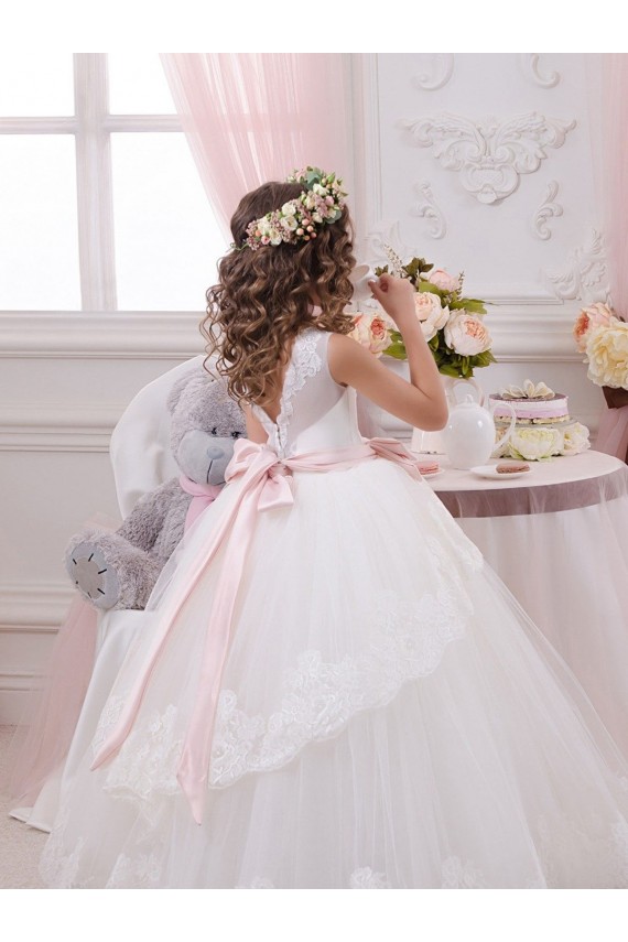 Tulle & Lace Sweetheart Sleeveless V-Back Chapel Train Flower Girl Dress for Wedding Kent