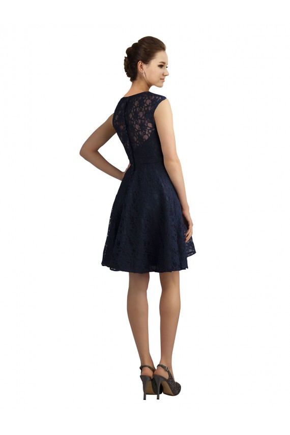 Lace V-Neck Sleeveless Knee Length Bridesmaid Dress / Evening Dress Kent