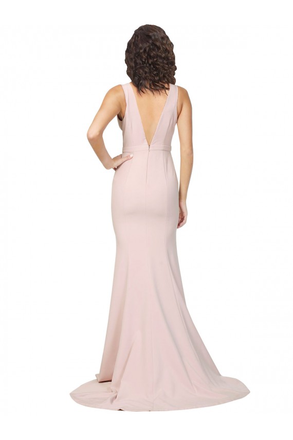 Stretch Crepe V-Neck Sleeveless V-Back Sweep Train Black Tie Evening Gown / Prom Dress / Bridesmaid Dress Kent